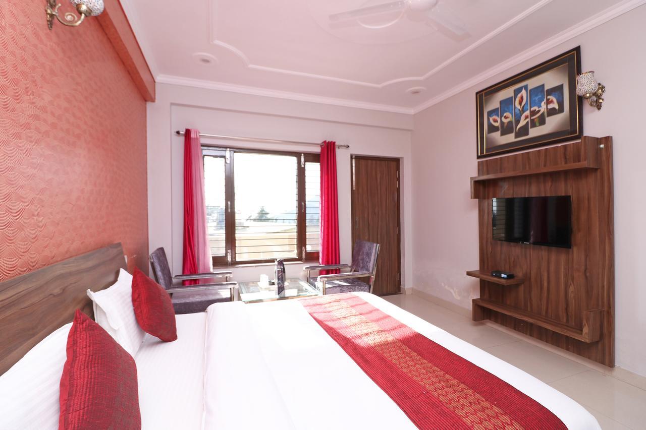 Oyo 11877 Royal Residency Hotel New Tehri ภายนอก รูปภาพ